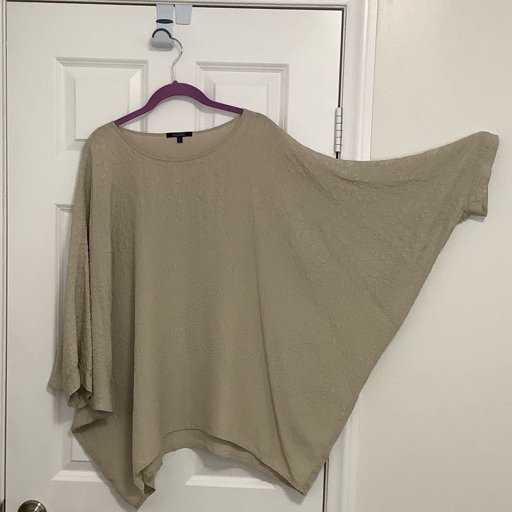 Dressori Elegant Beige Poncho Top